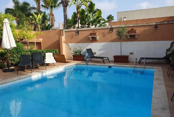 Villa for sale in Attard