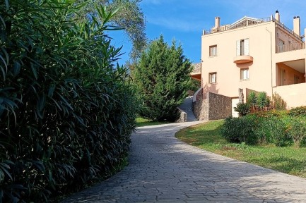 Villa for sale in 
