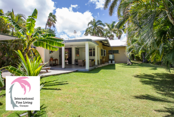 Villa for sale in Curazao