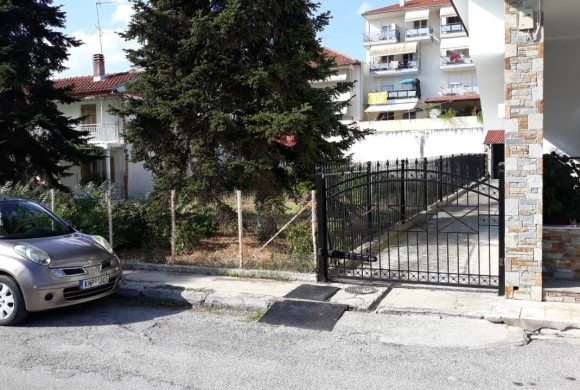 Land for sale in Pieria Prefecture