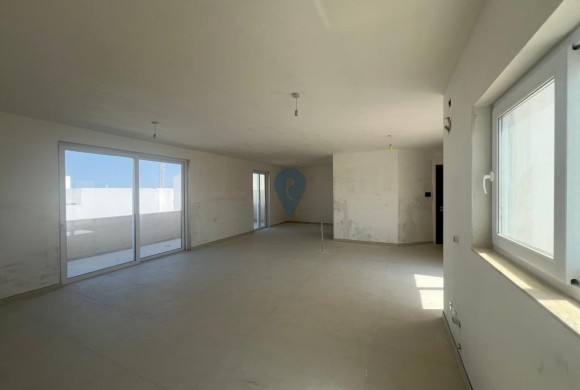 Apartment for sale in Mosta