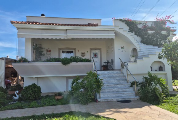 House for sale in Peloponnese