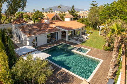 Villa for sale in 