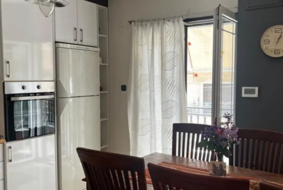 Apartment for sale in Suburbs