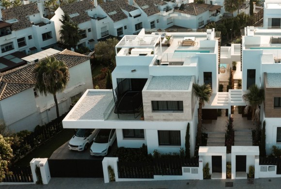 Villa for sale in The Golden Mile