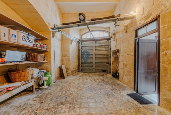 Townhouse for sale in Balzan
