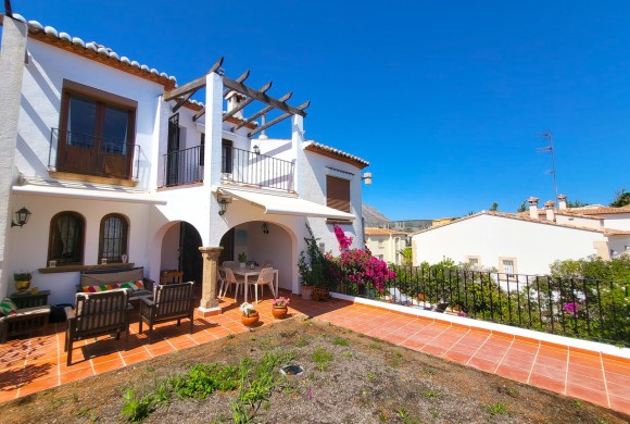 Townhouse for sale in Javea
