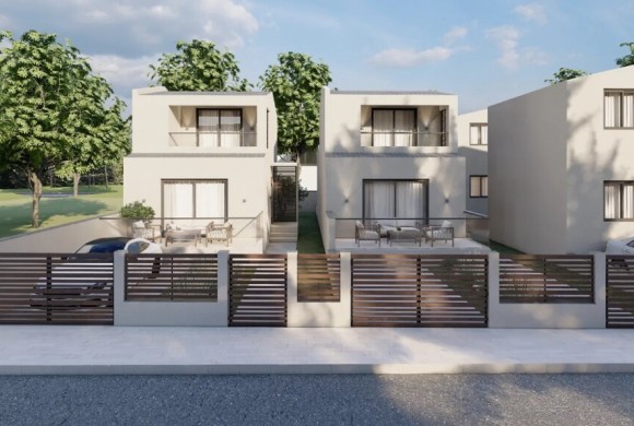 Townhouse for sale in Rest of Prefecture