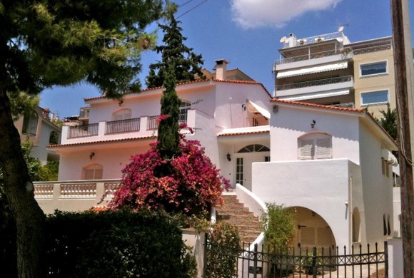 House for sale in South