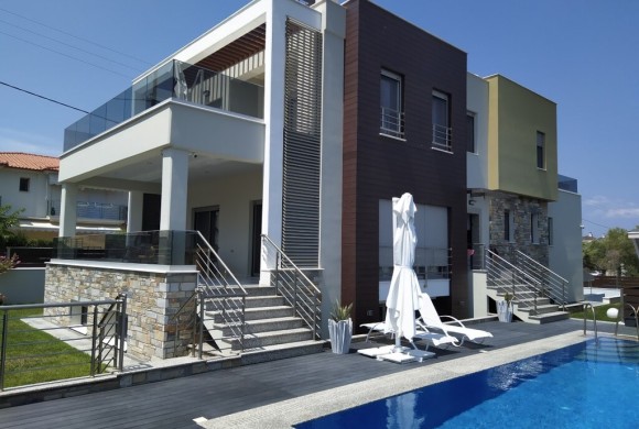 Villa for sale in Chalkidiki