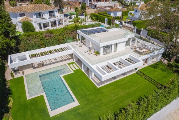 Villa for sale in Malaga