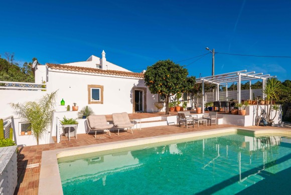 Villa for sale in East algarve