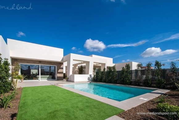 Villa for sale in Alicante
