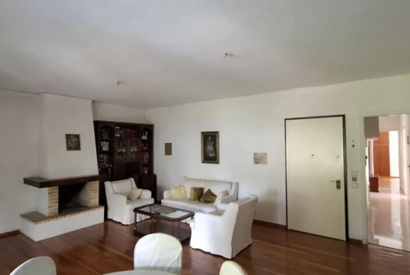 Apartment for sale in South