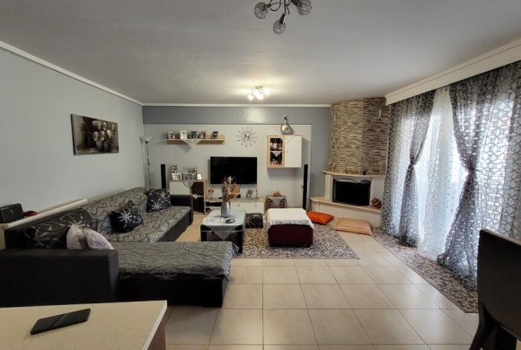 Apartment for sale in Suburbs