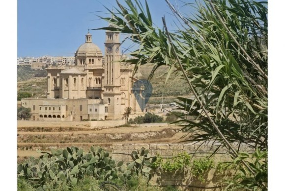 House for sale in Gharb