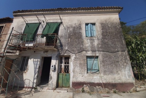 Townhouse for sale in Corfu Prefecture