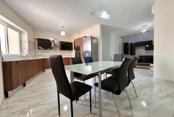 Apartment for sale in Marsaxlokk