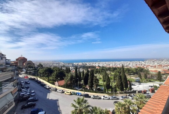 Apartment for sale in Suburbs