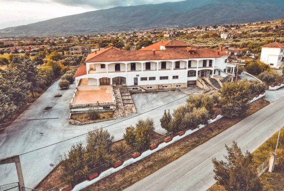 Hotel for sale in Pieria Prefecture