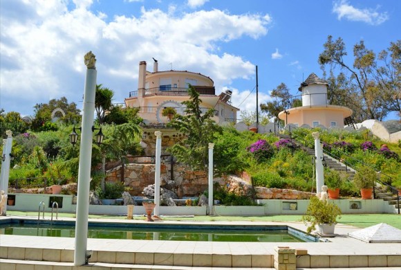 Villa for sale in Rest of Attica