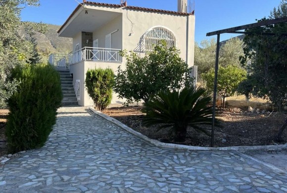 Townhouse for sale in Peloponnese