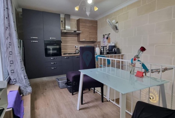 Townhouse for sale in Hamrun