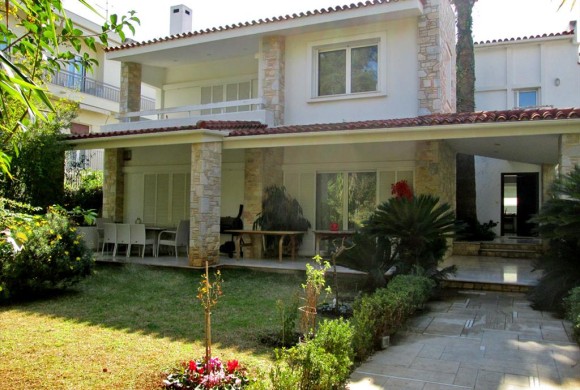 House for sale in South