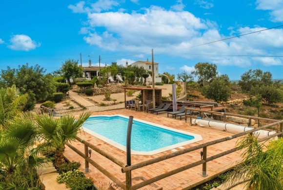 Villa for sale in East algarve