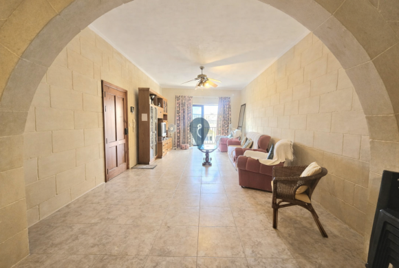 Apartment for sale in Ghajnsielem