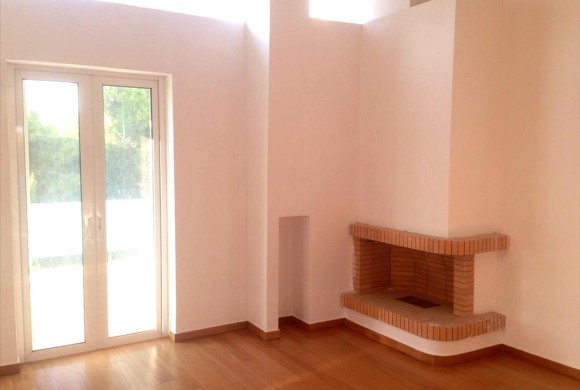 Apartment for sale in East
