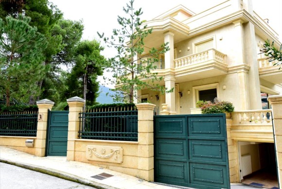 Villa for sale in North