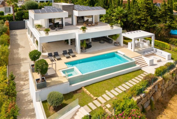 Villa for sale in Malaga