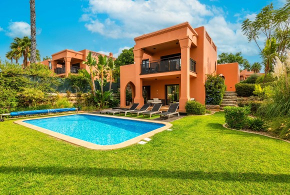 Villa for sale in West algarve