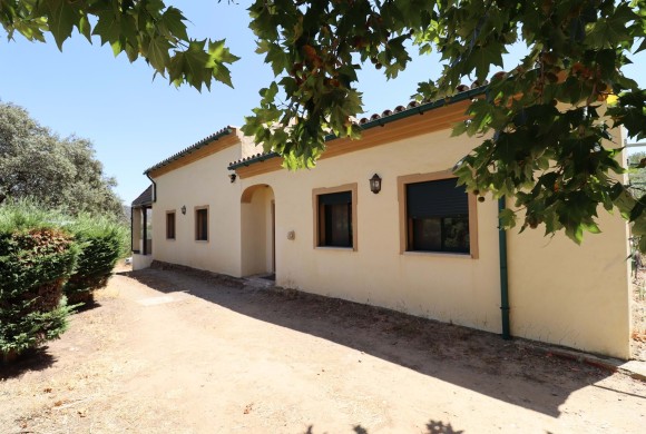Villa for sale in East algarve
