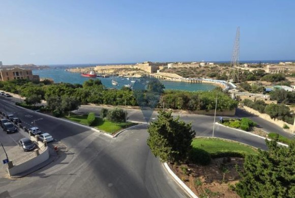 Apartment for sale in Kalkara