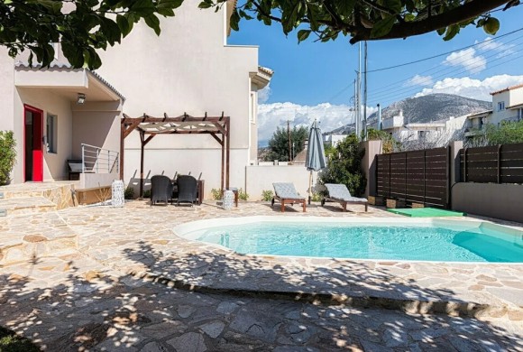 House for sale in Rest of Attica