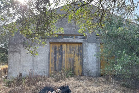 Building for sale in Corfu Prefecture