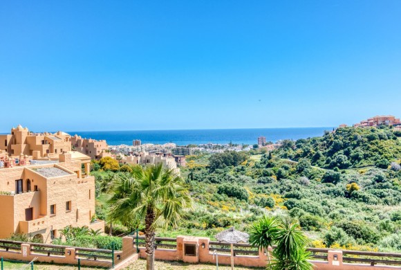 Apartment for sale in La Duquesa