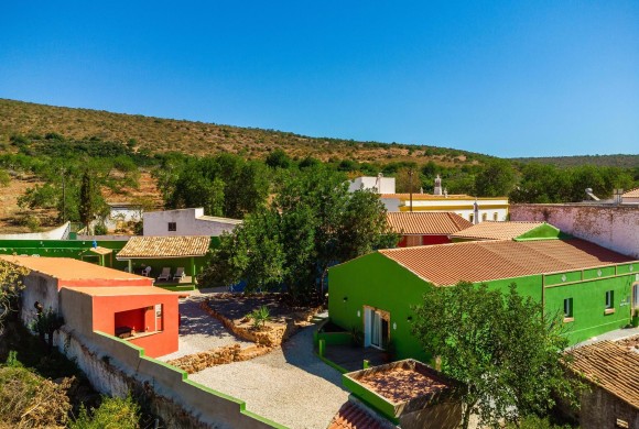 Villa for sale in Central algarve
