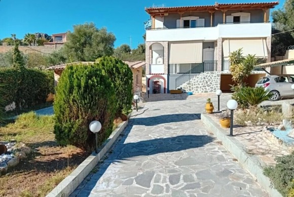 House for sale in South