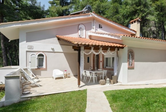 Hotel for sale in Chalkidiki