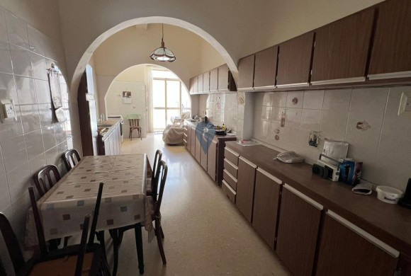 Townhouse for sale in Paola