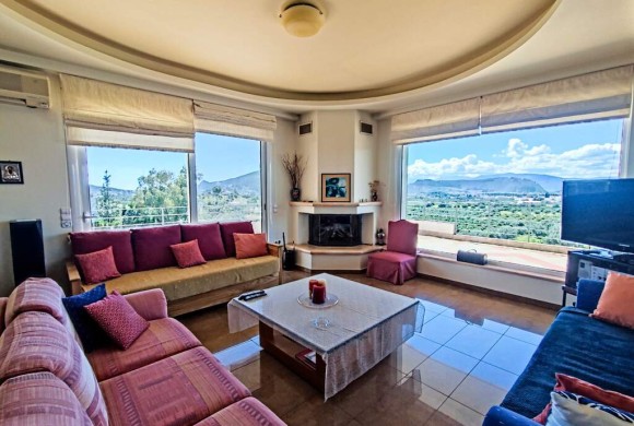 House for sale in Peloponnese