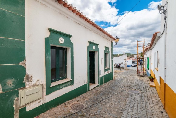 Villa for sale in Mértola