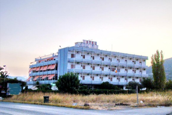 Hotel for sale in Evia