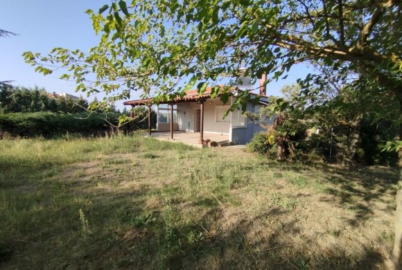 Land for sale in Suburbs