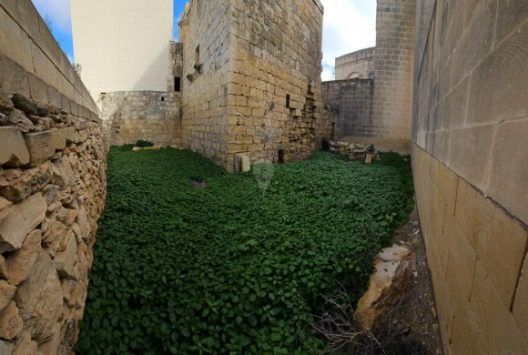 Country house for sale in Xewkija