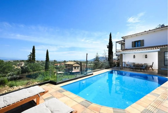 Villa for sale in Lefkada Prefecture