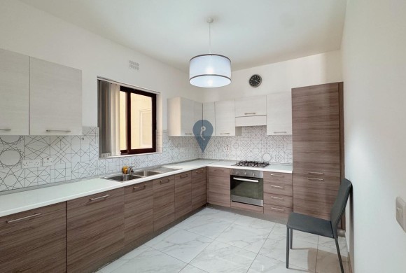 Apartment for sale in Ghajnsielem